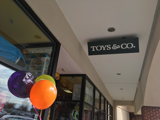 Game Store «Toys & Co. - Friendly Center», reviews and photos, 3110 Northline Ave, Greensboro, NC 27408, USA