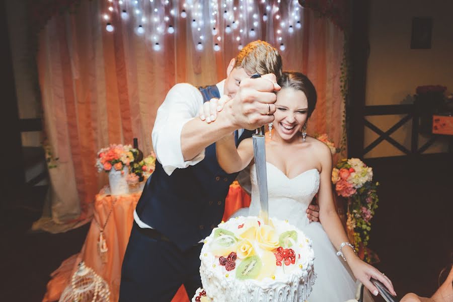 Fotógrafo de casamento Vyacheslav Sukhankin (slavvva2). Foto de 24 de julho 2016