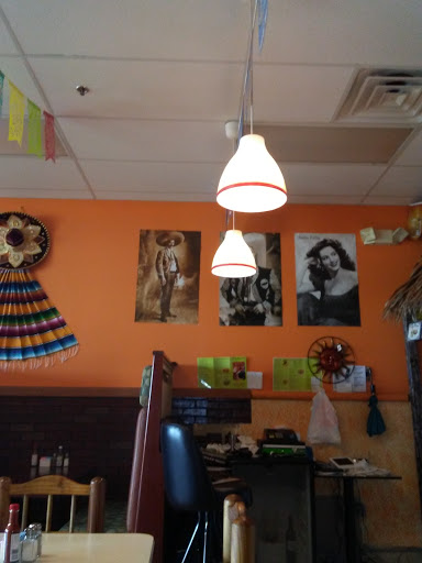 Mexican Restaurant «Fiesta Mexicana Mexican Restaurant», reviews and photos, 6570 NW Selvitz Rd, Port St Lucie, FL 34983, USA