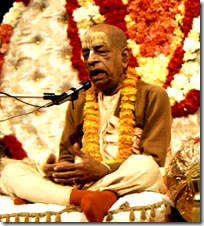 [Prabhupada giving lecture]