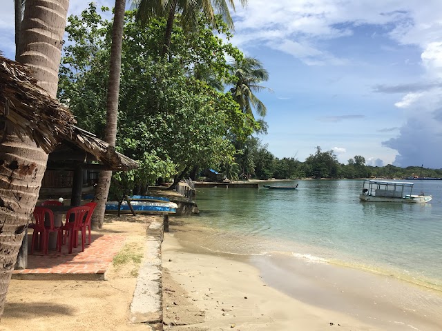Mai Phuong Beachfront Resort
