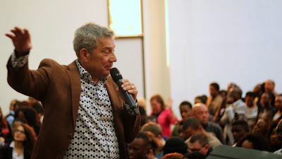 Nicky Cruz partage son témoignage