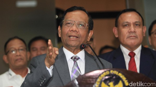 Dugaan Kasus Korupsi Asabri Rp 10 T, Mahfud Akan Panggil Erick dan Sri Mulyani Dugaan Kasus Korupsi Asabri Rp 10 T, Mahfud Akan Panggil Erick dan Sri Mulyani