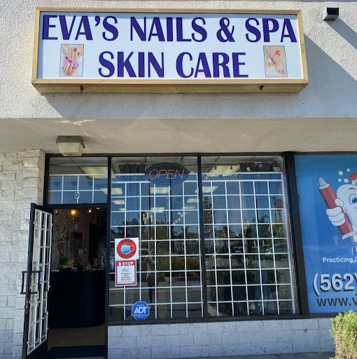 Eva's Nails and Spa logo