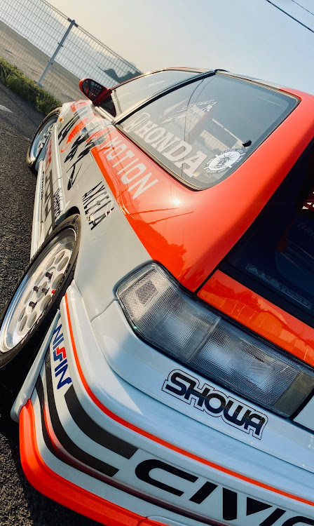 シビックの洗車・ルミナスグラフェン君・この弾き・まる3年目の現実・泉大津フェニックスに関するカスタム事例の投稿画像2枚目
