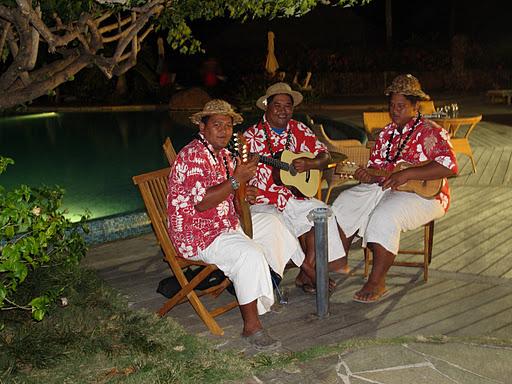 polynesian theme weddings