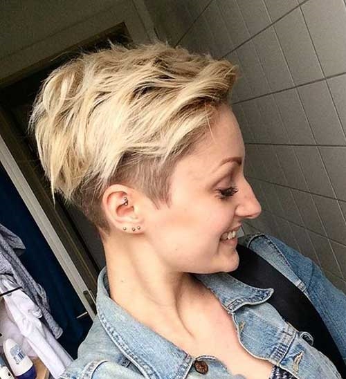 25+ Beloved Short Haircuts for Women with Round Faces 2016 - Reny styles