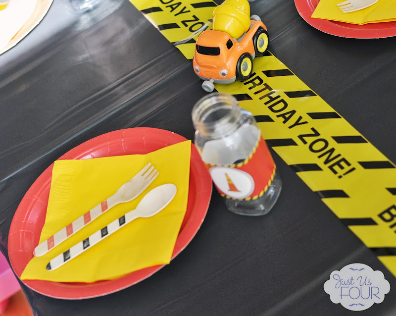 Let's Dig In - E's Construction Birthday Party - My Suburban Kitchen