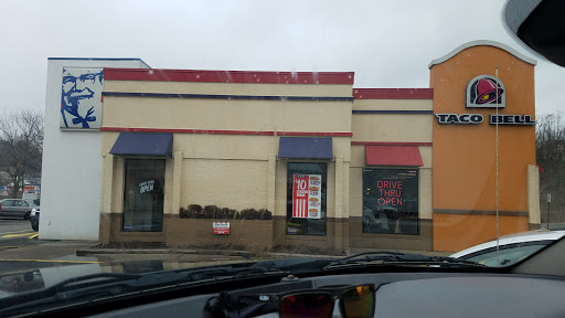 Mexican Restaurant «Taco Bell», reviews and photos, 109 Cavasina Dr, Canonsburg, PA 15317, USA