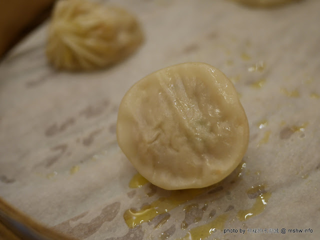 【食記】彰化麷傣鼎湯包館@員林華成市場 : 絲瓜蝦仁口味還挺好吃的, 不過其他的都有點奇怪...U_U 中式 包子類 區域 午餐 台式 員林鎮 小吃 彰化縣 晚餐 輕食 飲食/食記/吃吃喝喝 餛飩 麵食類 