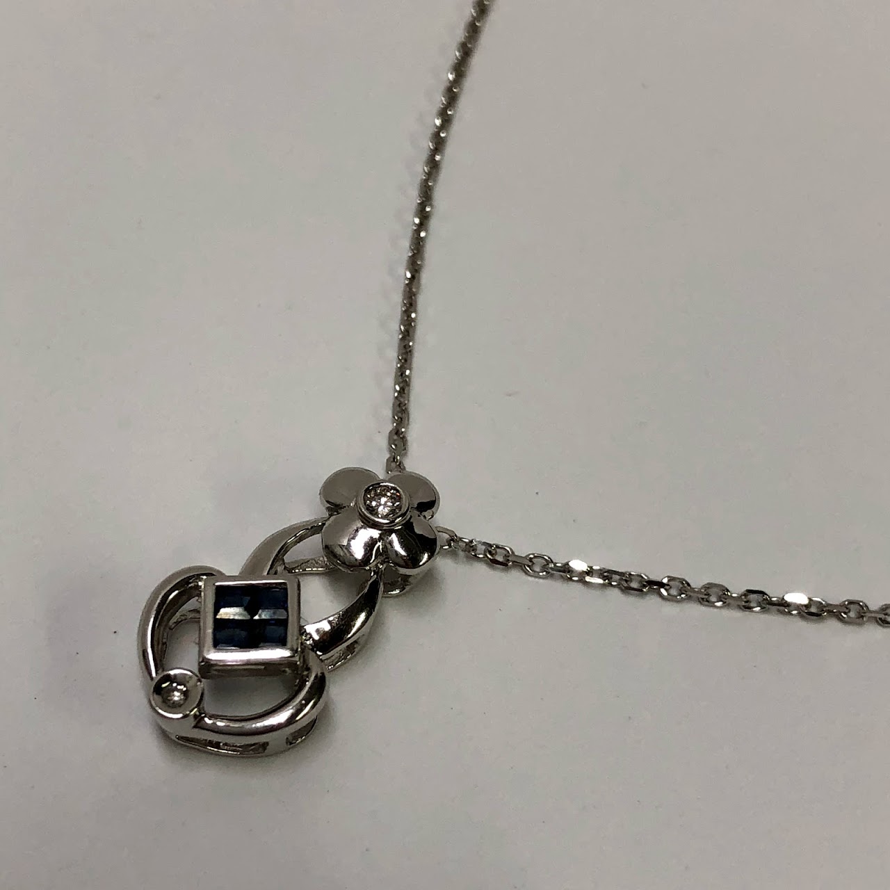 14 Kt.White Gold Necklace