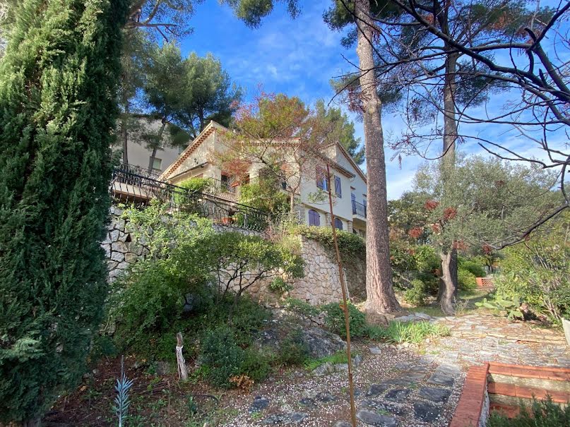 Vente maison 10 pièces 167 m² à Toulon (83000), 490 000 €