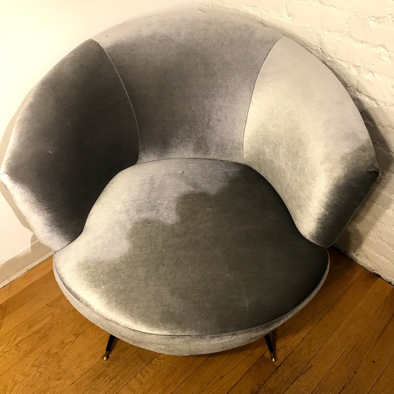 Safavieh Velvet Chair