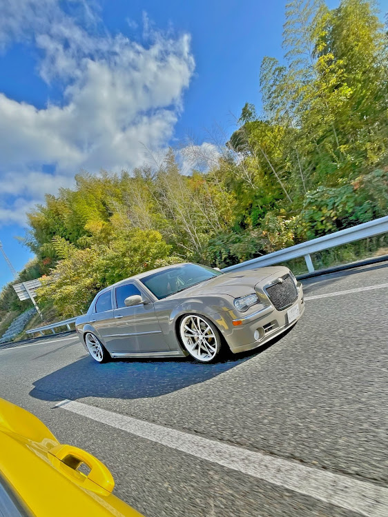 300Cのドライブ・300C・淡路島ツーリング・またいきたいなー♪に関するカスタム事例の投稿画像1枚目
