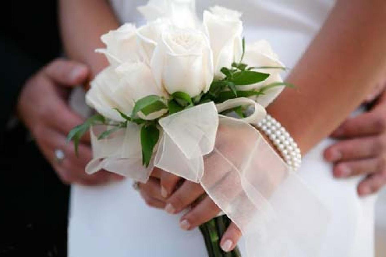 Wedding bouquet   Articles