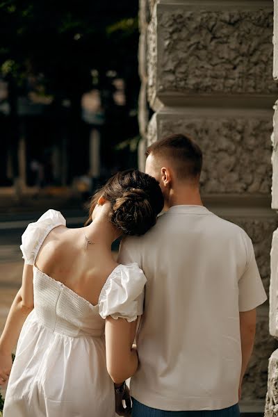 Fotografo di matrimoni Elena Kovaleva (elenakovalevaph). Foto del 24 settembre 2021