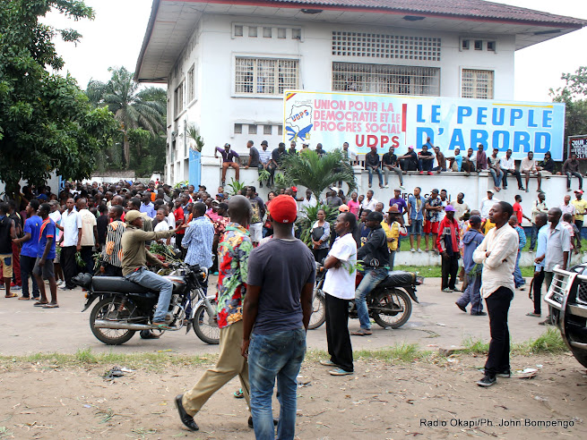 Vive tension entre policiers et militants de l'UDPS à Limete | Radio Okapi