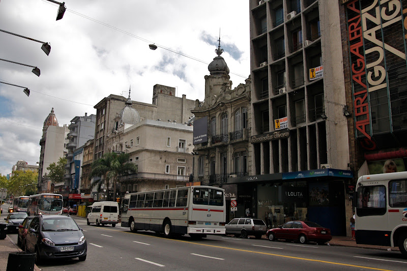 Бразилия, Аргентина, Парагвай, Уругвай в апреле.