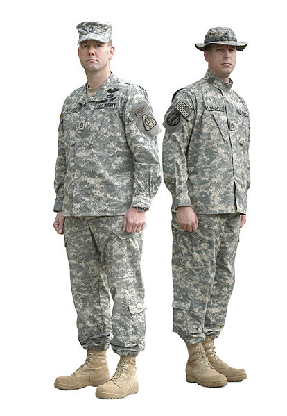 파일:external/upload.wikimedia.org/414px-Army_Combat_Uniform.jpg