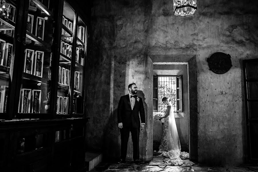 Wedding photographer Oscar Escobedo (oscarescobedo). Photo of 29 October 2021