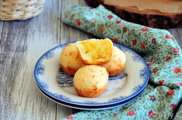 How to Make Brazilian Cheese Bread (Pão de Queijo) 一口芝士包   http://utry.it