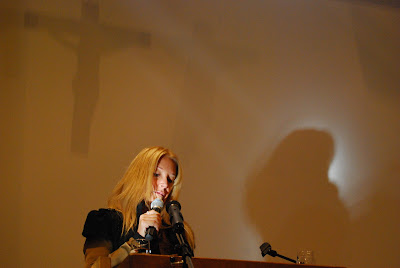 Interesting light effects during Vassula`s speech