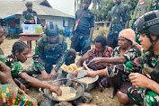 Satgas Yonif Raider 321/GT/13/1 Kostrad Ajarkan Mama-Mama Cara Mengolah Ubi di Distrik Dal