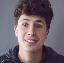 Juanpa Zurita Bio, Age, Height, Weight, Net Worth, Ethnicity, Religion, Life, Trivia, Facts, biography,Dating, Girlfriend, Nationality, Wiki