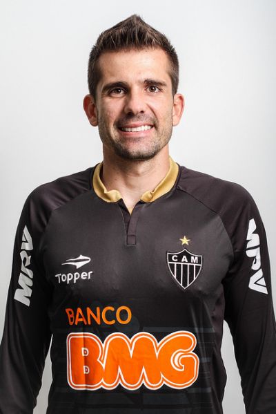 파일:external/media-cdn.incondicionais.com.br/n_atletico_mineiro_victor_goleiro-4783876.jpg