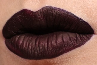 UniformlyFabulousMatteLiquidLipcolourMAC4