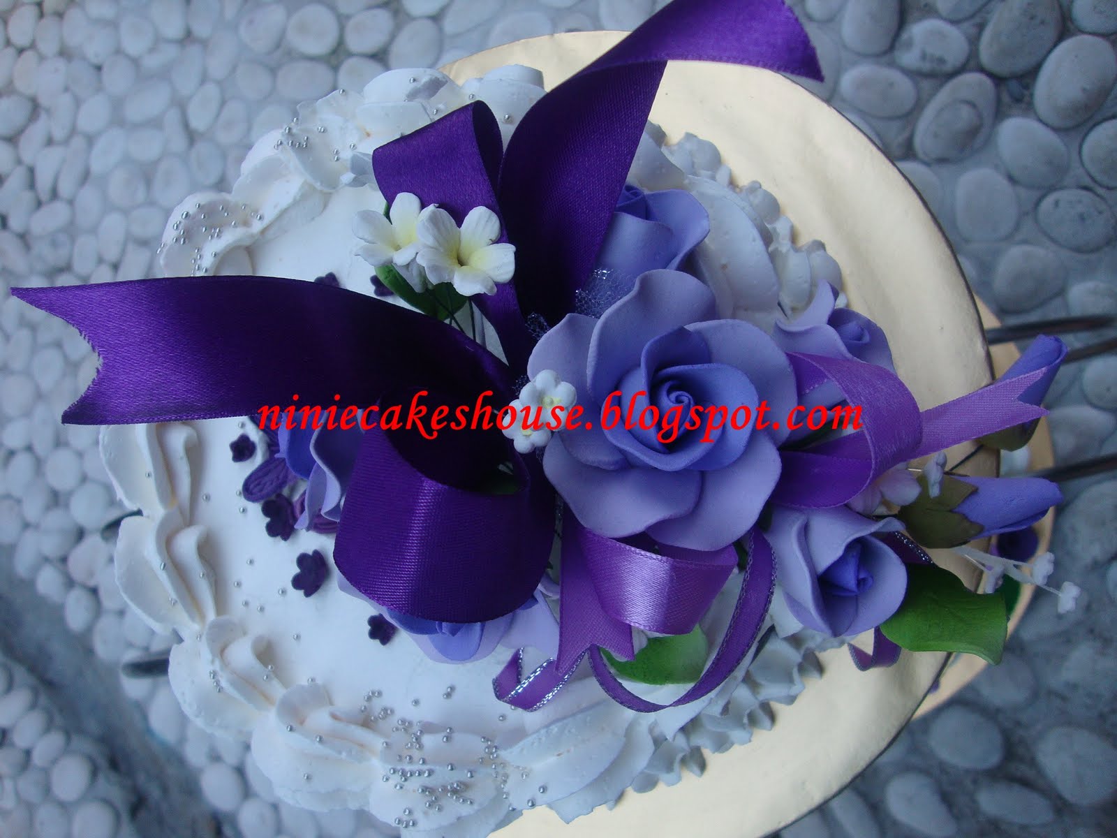 3 Tier Purple and White