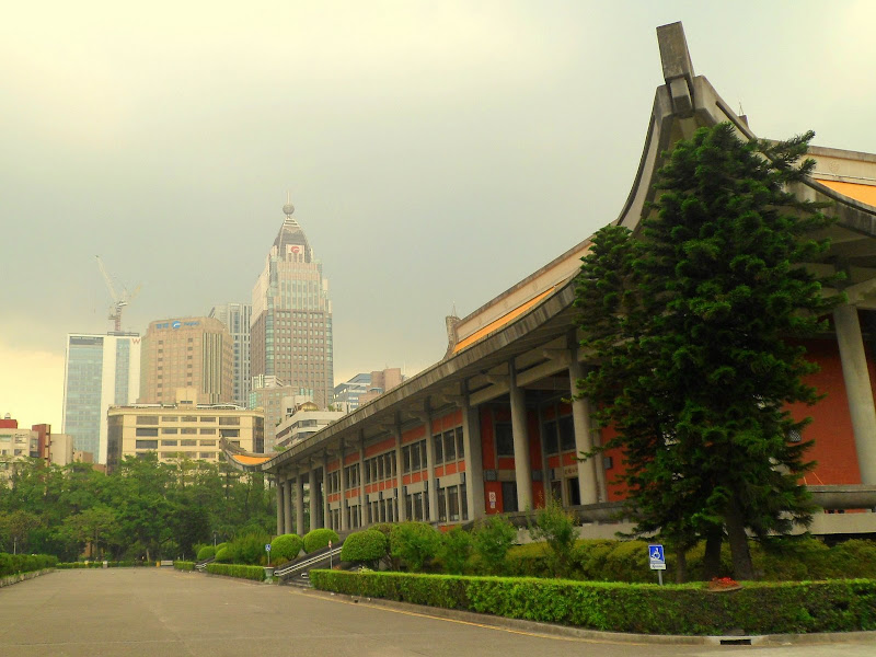 Sun Yat-Sen Memorial, Taipei Discovery y el Taipei 101 - TAIWAN IS NUMBER ONE !! (1)