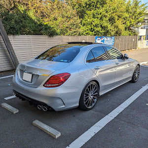 Cクラス セダン W205