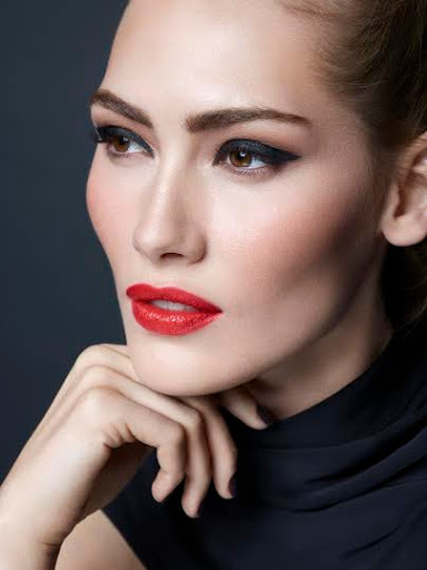 Olivia Palermo X Ciate London Make Up collection at Brown Thomas