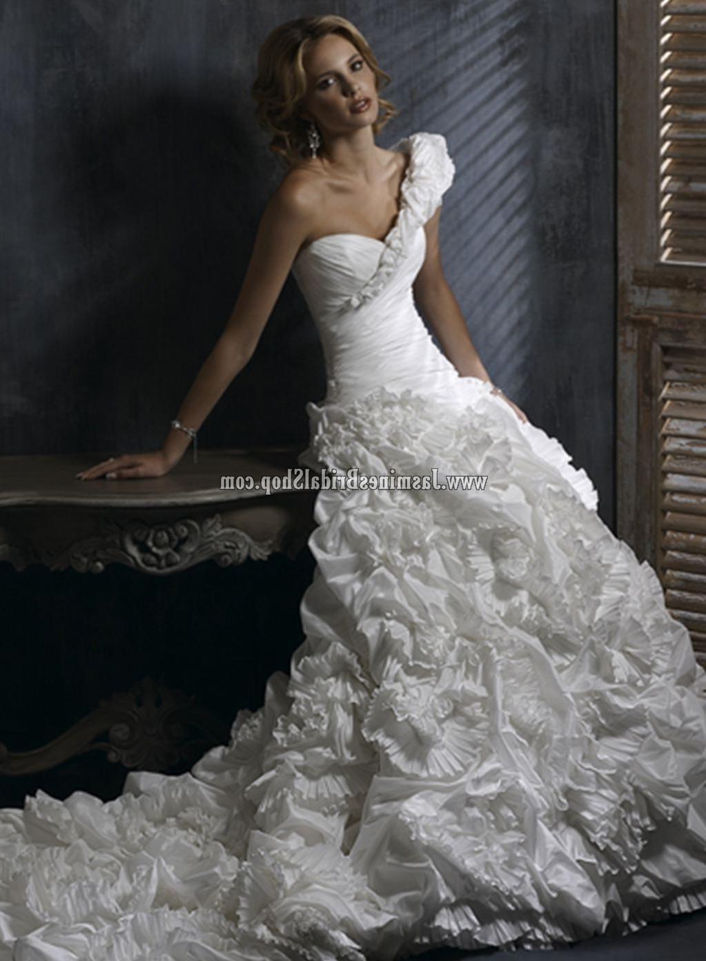 Venecia Bridal Gown  2011  Designer Bridal Collections Maggie Sotter