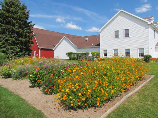 Menno-HofMennonite-AmishVisitorCenter-1-2015-08-22-22-07.jpg