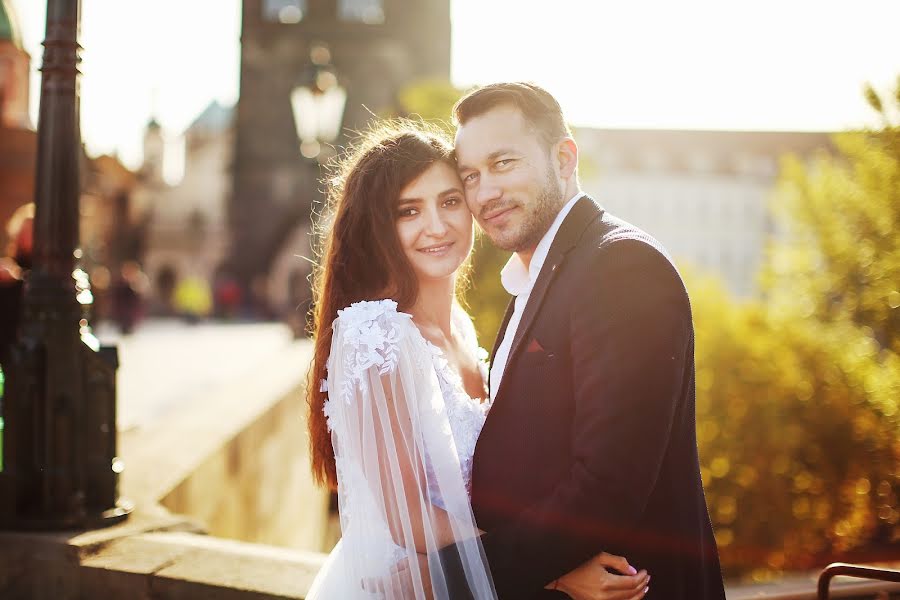 Wedding photographer Olga Kalacheva (kalachik). Photo of 27 September 2019