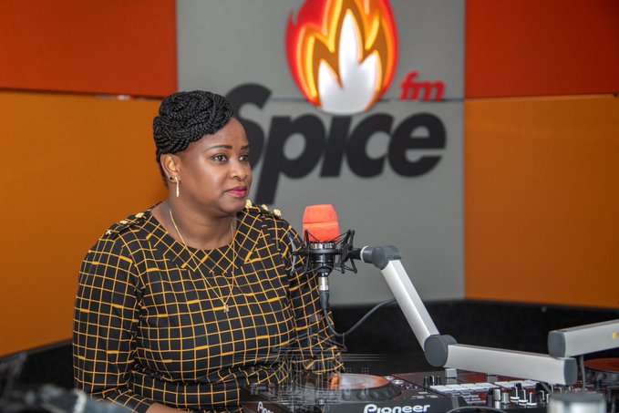 Kanze Dena speaking at Spice FM on Monday, March 28,2022.