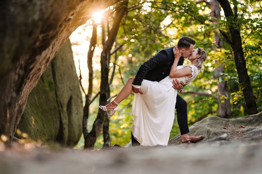 Photographe de mariage Szymon Zabawa (whiteandlight). Photo du 15 septembre 2020