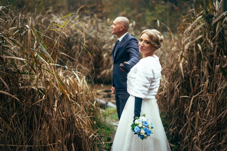 Fotógrafo de casamento Ivan Ivanov (jinkin7). Foto de 3 de março 2016