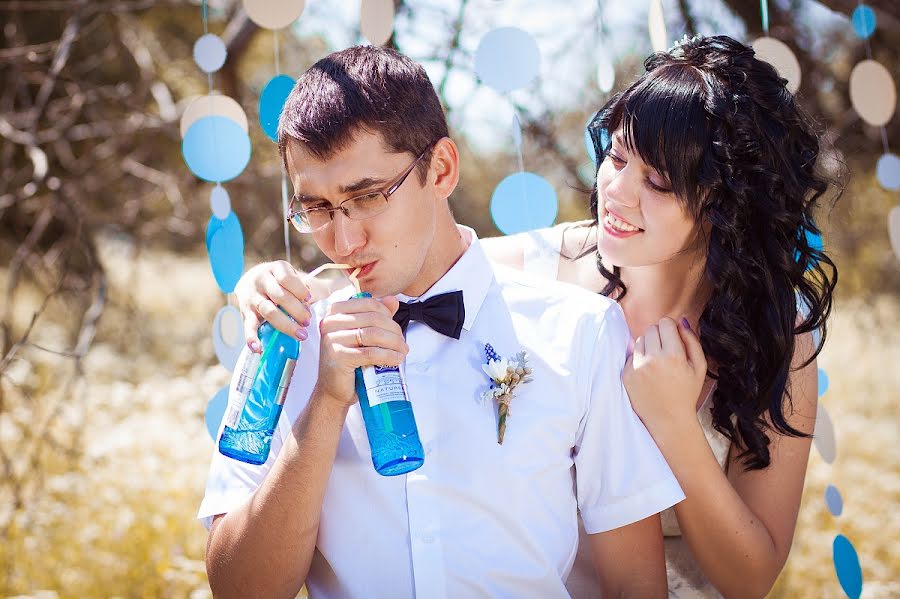 Wedding photographer Yuliya Bulash (julia-gemini). Photo of 26 July 2013