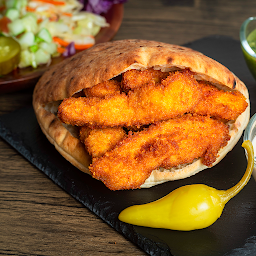 Schnitzel Pita