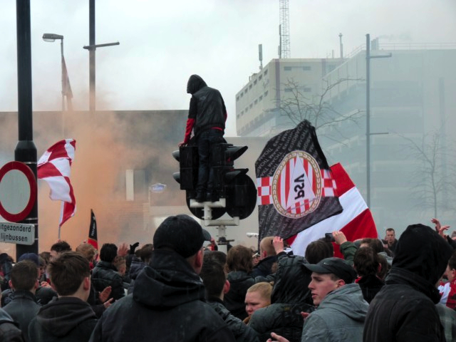 Le Mouvement Ultra en Hollande P1000586+%255B640x480%255D_0