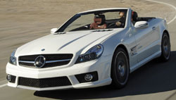 El roadster Mercedes-Benz SL dice adiós a los motores de doce cilindros