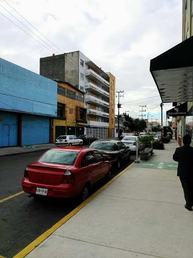 Mini Suites Hotel, Calle 17 5, Valentín Gómez Farías, 15010 Venustiano Carranza, CDMX, México, Hotel de aeropuerto | Ciudad de México