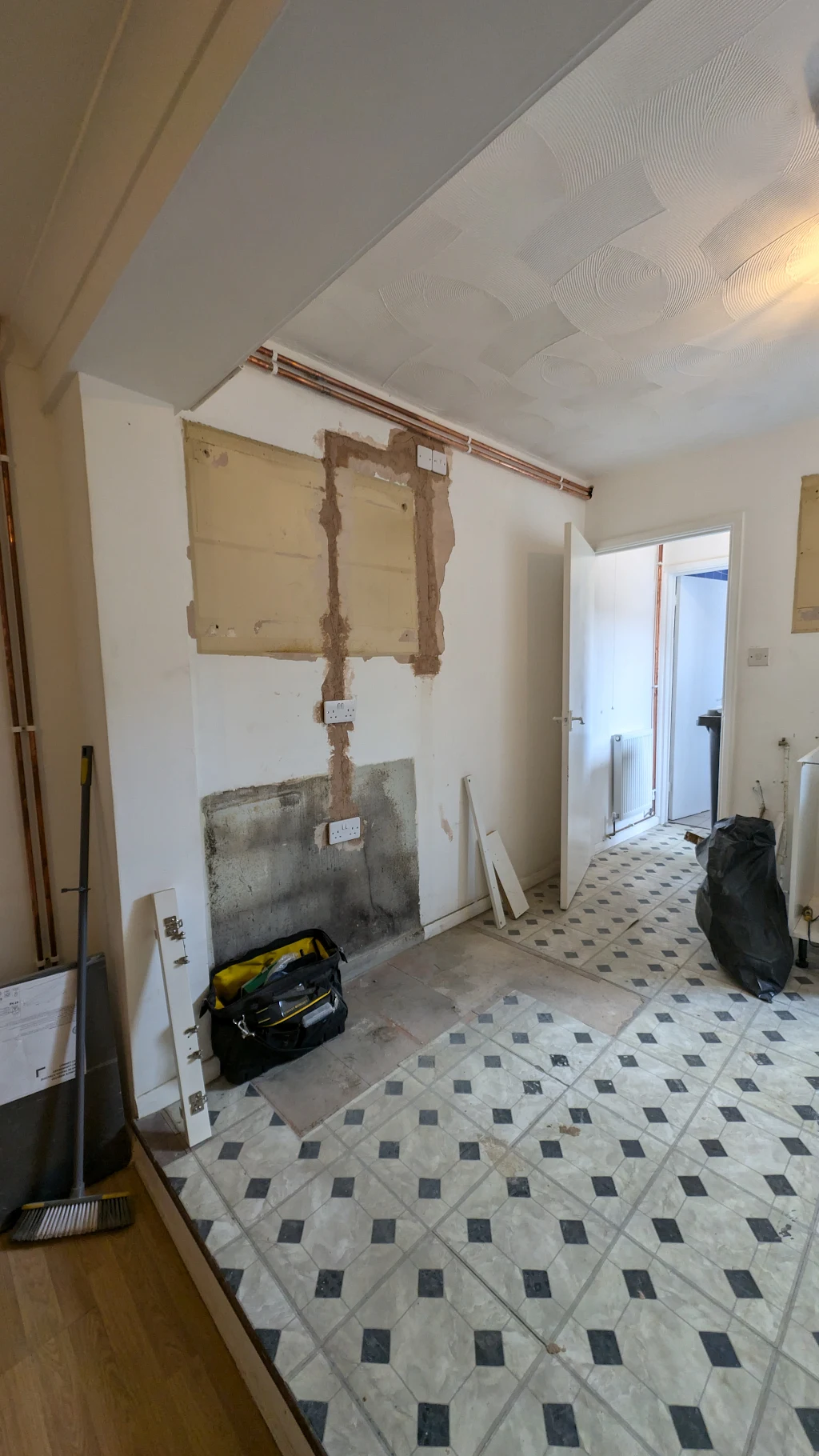 Album cover: Kitchen Rewire 