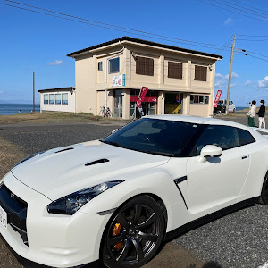 NISSAN GT-R R35