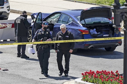 U.S. Capitol Police officer dies after attacker rammed car into checkpoint; suspect also dead