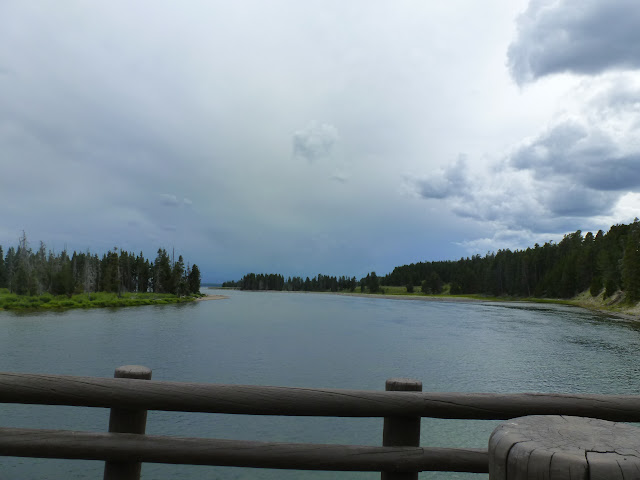 Valle Hayden. Mud Vulcano y Sulphur Caldron. Black Sand Basin.  13 de Julio. - LAS ROCOSAS DE CANADA. YELLOWSTONE Y GRAND TETON. (28)