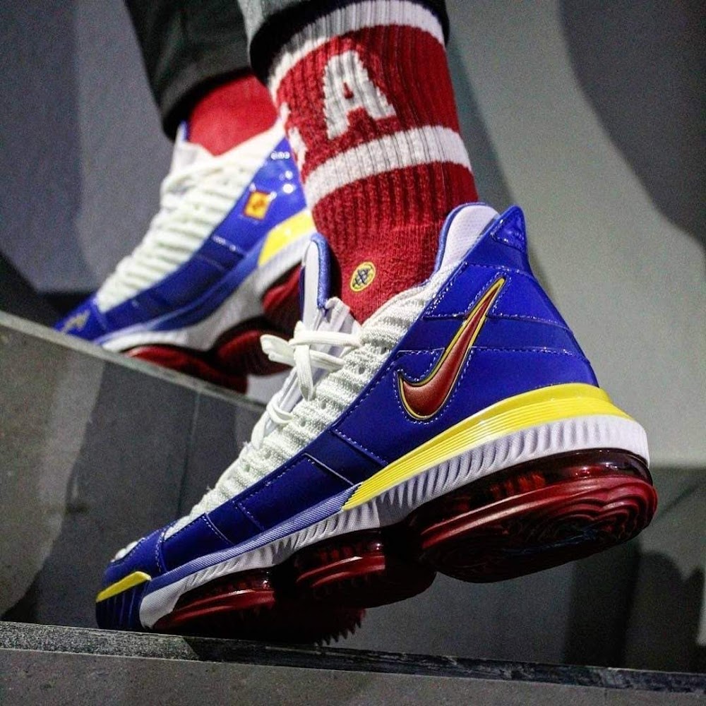 lebron xvi superbron